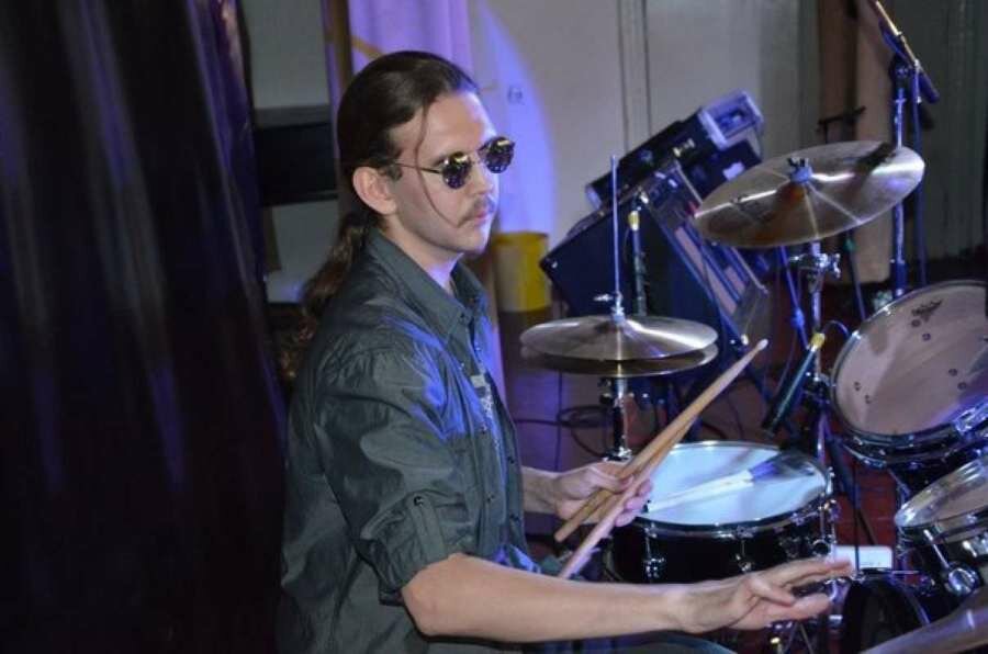 История Вадима Арцева: о том, как незрячий массажист стал успешным предпринимателем История Вадима Арцева: о том, как незрячий массажист стал успешным предпринимателем